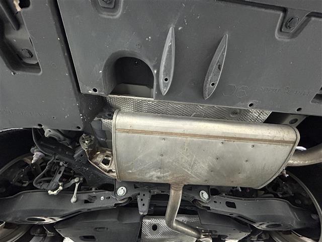 プリウス Aプレミアム モデリスタエアロ 純正9インチナビ バックカメラ AC100V パーキングアシスト 合皮シート パワーシート ベンチレーション HUD ビルトインETC ドライブレコーダー トヨタセーフティーセンス(22枚目)