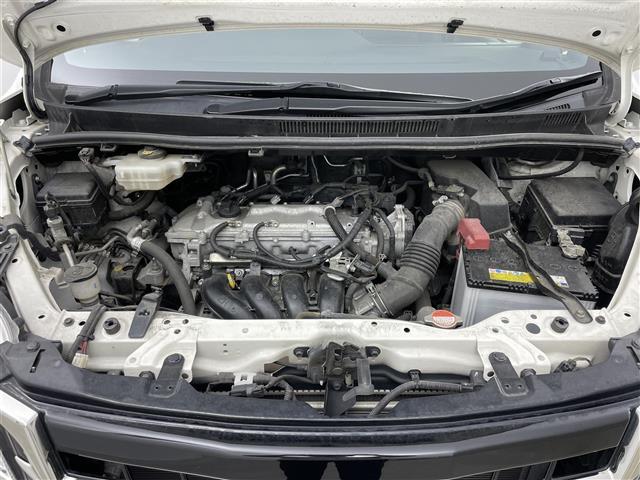 エスクァイア Gi 純正9インチナビ 純正12.1インチ後席モニター TRDエアロ TRDホイール ビルトインETC2.0 両側電動スライドドア クルーズコントロール 合皮シート シートヒーター 衝突軽減ブレーキ LED(20枚目)