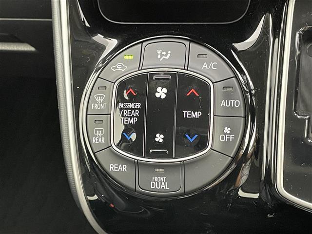 エスクァイア Gi 純正9インチナビ 純正12.1インチ後席モニター TRDエアロ TRDホイール ビルトインETC2.0 両側電動スライドドア クルーズコントロール 合皮シート シートヒーター 衝突軽減ブレーキ LED(33枚目)