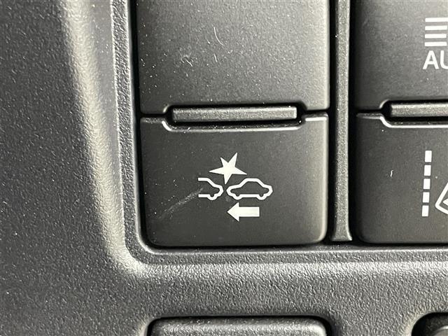 エスクァイア Gi 純正9インチナビ 純正12.1インチ後席モニター TRDエアロ TRDホイール ビルトインETC2.0 両側電動スライドドア クルーズコントロール 合皮シート シートヒーター 衝突軽減ブレーキ LED(39枚目)