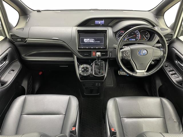 エスクァイア Gi 純正9インチナビ 純正12.1インチ後席モニター TRDエアロ TRDホイール ビルトインETC2.0 両側電動スライドドア クルーズコントロール 合皮シート シートヒーター 衝突軽減ブレーキ LED(42枚目)