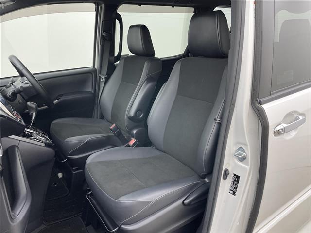 ノア Si ダブルバイビーII 純正10インチナビ バックカメラ 両側電動スライドドア クルーズコントロール ドライブレコーダー ビルトインETC 衝突軽減ブレーキ LEDヘッドライト ハーフレザーシート スマートキー スペアキー(11枚目)