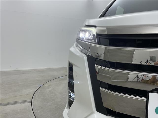 ノア Si ダブルバイビーII 純正10インチナビ バックカメラ 両側電動スライドドア クルーズコントロール ドライブレコーダー ビルトインETC 衝突軽減ブレーキ LEDヘッドライト ハーフレザーシート スマートキー スペアキー(15枚目)