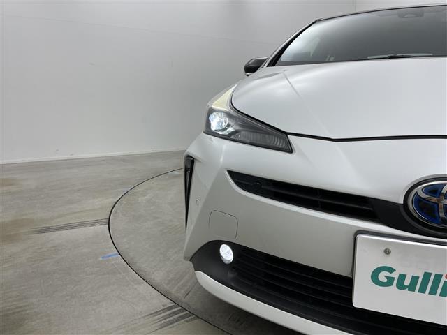 プリウス Sツーリングセレクション・ブラックエディション 純正8インチディスプレイオーディオ AC100V電源 バックカメラ 追従型クルーズコントロール シートヒーター 合皮シート 衝突軽減ブレーキ 前後ドライブレコーダー ビルトインETC コーナーセンサー(15枚目)