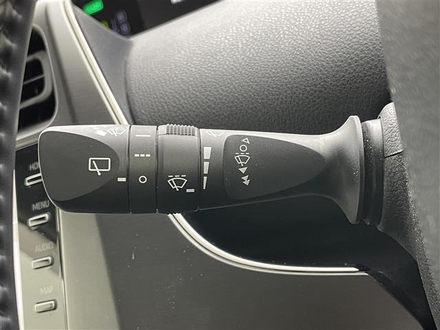 プリウス Sツーリングセレクション・ブラックエディション 純正8インチディスプレイオーディオ AC100V電源 バックカメラ 追従型クルーズコントロール シートヒーター 合皮シート 衝突軽減ブレーキ 前後ドライブレコーダー ビルトインETC コーナーセンサー(34枚目)