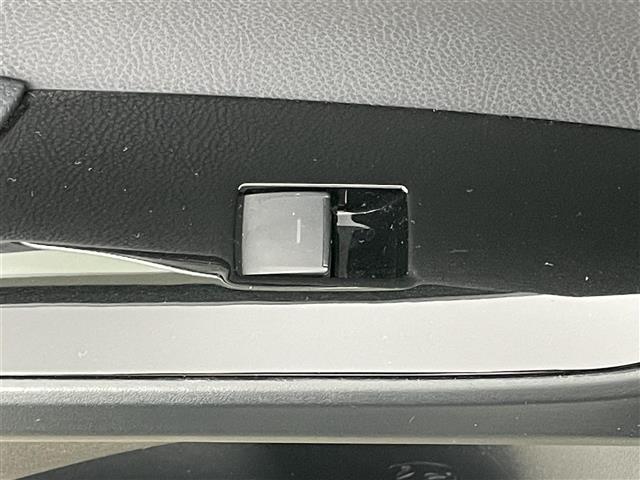 プリウス Sツーリングセレクション・ブラックエディション 純正8インチディスプレイオーディオ AC100V電源 バックカメラ 追従型クルーズコントロール シートヒーター 合皮シート 衝突軽減ブレーキ 前後ドライブレコーダー ビルトインETC コーナーセンサー(38枚目)