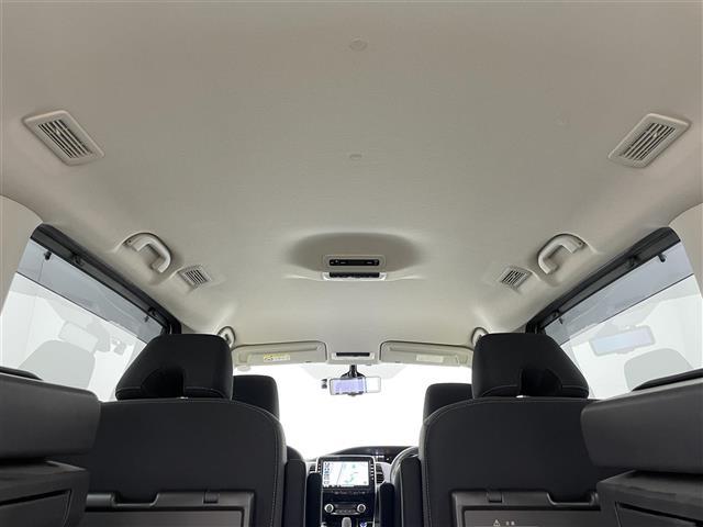 セレナ e-パワー ハイウェイスターV プロパイロット アラウンドビューモニター デジタルインナーミラー 純正9インチナビ 両側パワースライドドア ビルトインETC 純正ドライブレコーダー レーンキープアシスト シートヒーター オートライト(12枚目)