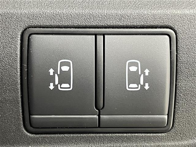 セレナ e-パワー ハイウェイスターV プロパイロット アラウンドビューモニター デジタルインナーミラー 純正9インチナビ 両側パワースライドドア ビルトインETC 純正ドライブレコーダー レーンキープアシスト シートヒーター オートライト(32枚目)