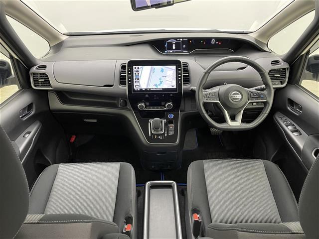 セレナ e-パワー ハイウェイスターV プロパイロット アラウンドビューモニター デジタルインナーミラー 純正9インチナビ 両側パワースライドドア ビルトインETC 純正ドライブレコーダー レーンキープアシスト シートヒーター オートライト(42枚目)