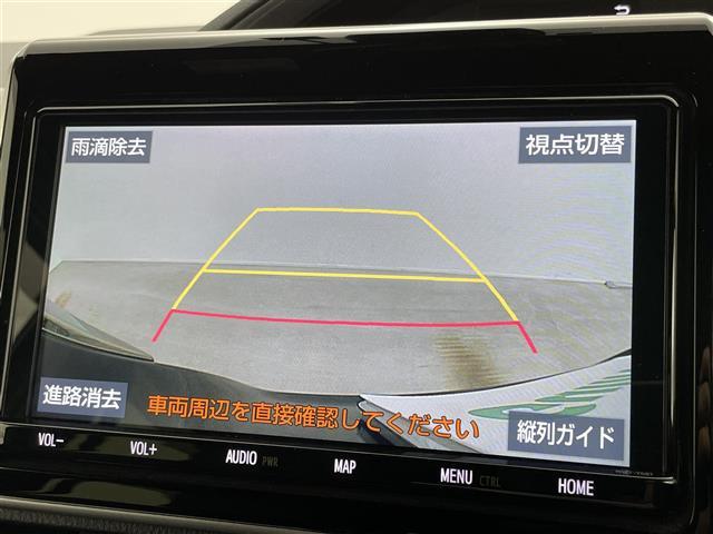 エスクァイア Gi プレミアムパッケージ ブラックテーラード 純正9インチSDナビ 純正12インチフリップダウンモニター バックカメラ ビルトインETC 両側パワースライドドア トヨタセーフティセンス 衝突軽減ブレーキ 先行車発信通知機能 横滑り防止装置(3枚目)