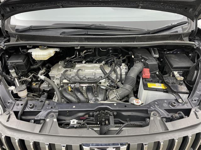 エスクァイア Gi プレミアムパッケージ ブラックテーラード 純正9インチSDナビ 純正12インチフリップダウンモニター バックカメラ ビルトインETC 両側パワースライドドア トヨタセーフティセンス 衝突軽減ブレーキ 先行車発信通知機能 横滑り防止装置(20枚目)