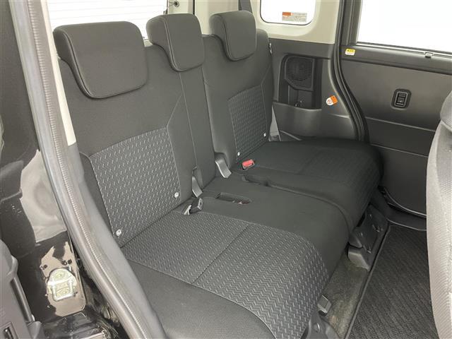 ルーミー カスタムＧ－Ｔ　純正ナビ　バックカメラ　両側電動スライドドア　追従型クルーズコントロール　ビルトインＥＴＣ　前後コーナーセンサー　衝突軽減ブレーキ　ドライブレコーダー　スマートキー　ＬＥＤヘッドライト　禁煙車　フォグ（9枚目）