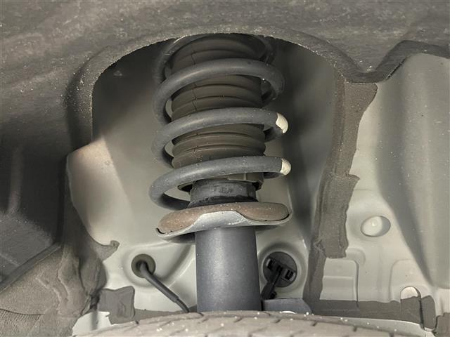 ルーミー カスタムＧ－Ｔ　純正ナビ　バックカメラ　両側電動スライドドア　追従型クルーズコントロール　ビルトインＥＴＣ　前後コーナーセンサー　衝突軽減ブレーキ　ドライブレコーダー　スマートキー　ＬＥＤヘッドライト　禁煙車　フォグ（22枚目）