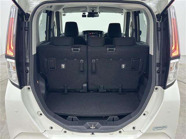 ルーミー カスタムＧ－Ｔ　純正９インチナビ　全周囲カメラ　ビルトインＥＴＣ　ドライブレコーダー　両側パワースライドドア　スマートアシスト　オートブレーキホールド　電動パーキング　ＬＥＤヘッドライト　純正フロアマット　純正アルミ（14枚目）