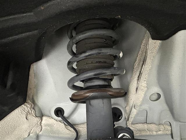 ルーミー カスタムＧ－Ｔ　純正９インチナビ　全周囲カメラ　ビルトインＥＴＣ　ドライブレコーダー　両側パワースライドドア　スマートアシスト　オートブレーキホールド　電動パーキング　ＬＥＤヘッドライト　純正フロアマット　純正アルミ（22枚目）