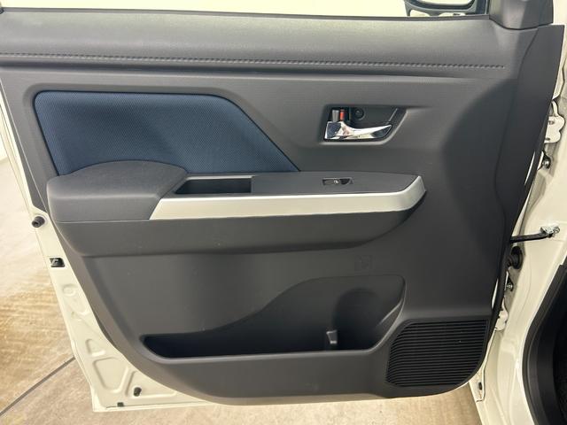 ルーミー カスタムＧ－Ｔ　純正９インチナビ　全周囲カメラ　ビルトインＥＴＣ　ドライブレコーダー　両側パワースライドドア　スマートアシスト　オートブレーキホールド　電動パーキング　ＬＥＤヘッドライト　純正フロアマット　純正アルミ（49枚目）