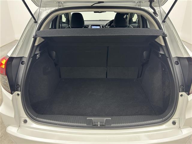 【トランク】『トランク周辺』の画像になります。写真の内容に関してご不明点、ご質問等がございましたらお気軽にガリバー店舗までお問い合わせください。