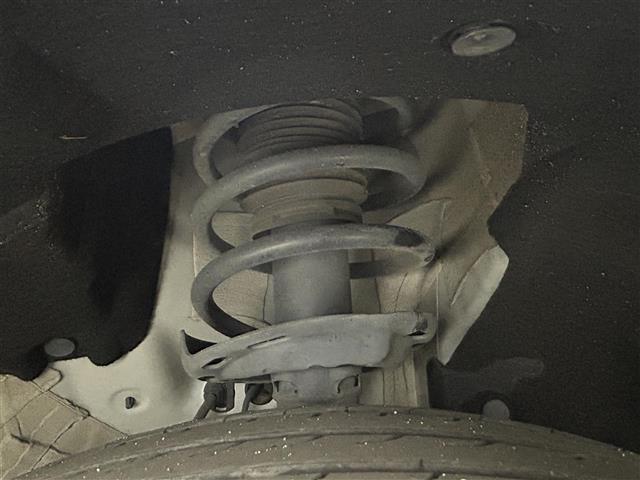 【下回り】『下回り周辺』の画像になります。写真の内容に関してご不明点、ご質問等がございましたらお気軽にガリバー店舗までお問い合わせください。