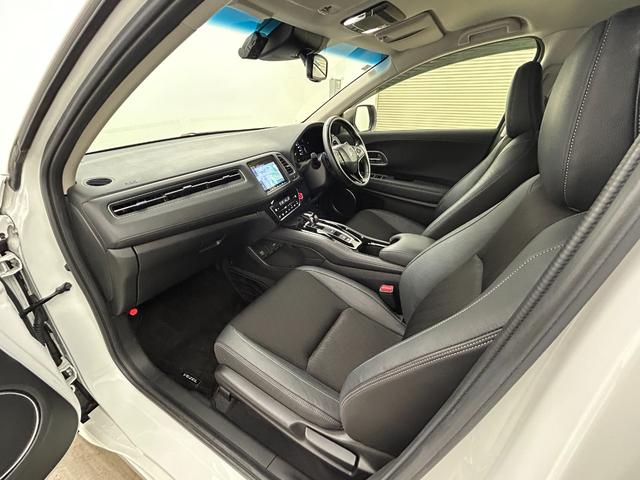 【助手席】『助手席周辺』の画像になります。写真の内容に関してご不明点、ご質問等がございましたらお気軽にガリバー店舗までお問い合わせください。