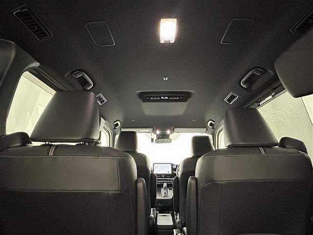 ノア ハイブリッドＳ－Ｚ　モデリスタエアロ　純正１０．５インチナビ　パノラミックビューモニター　快適利便パッケージ　ドライブレコーダー　ビルトインＥＴＣ２．０　三眼ＬＥＤライト　アドバンストパーク　ユニバーサルステップ　ＤＶＤ（13枚目）