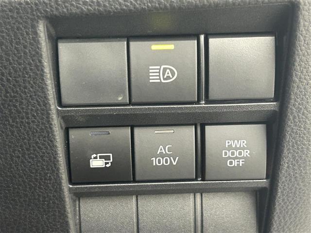 ノア ハイブリッドＳ－Ｚ　モデリスタエアロ　純正１０．５インチナビ　パノラミックビューモニター　快適利便パッケージ　ドライブレコーダー　ビルトインＥＴＣ２．０　三眼ＬＥＤライト　アドバンストパーク　ユニバーサルステップ　ＤＶＤ（40枚目）