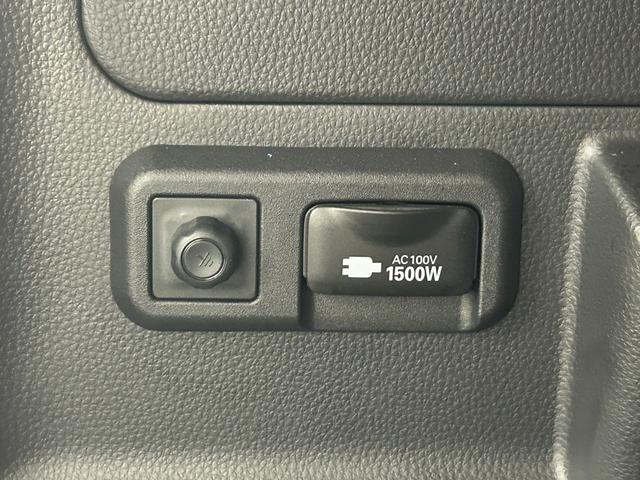 ノア ハイブリッドＳ－Ｚ　モデリスタエアロ　純正１０．５インチナビ　パノラミックビューモニター　快適利便パッケージ　ドライブレコーダー　ビルトインＥＴＣ２．０　三眼ＬＥＤライト　アドバンストパーク　ユニバーサルステップ　ＤＶＤ（48枚目）