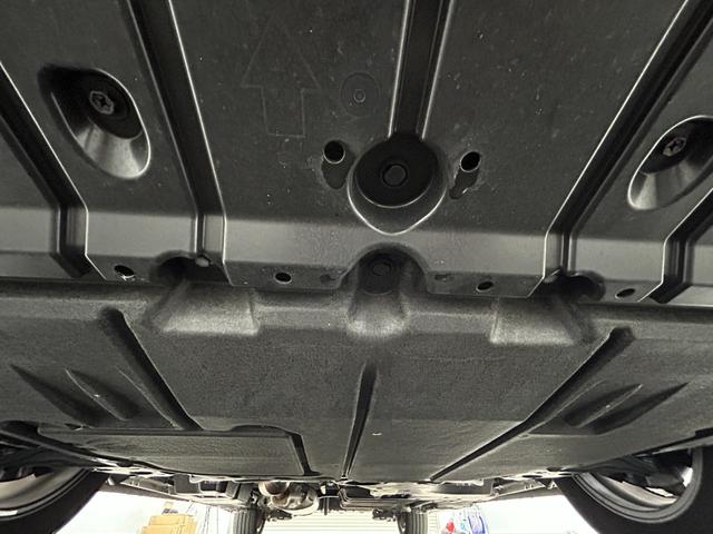 ノア ハイブリッドＳ－Ｚ　モデリスタエアロ　純正１０．５インチナビ　パノラミックビューモニター　快適利便パッケージ　ドライブレコーダー　ビルトインＥＴＣ２．０　三眼ＬＥＤライト　アドバンストパーク　ユニバーサルステップ　ＤＶＤ（80枚目）