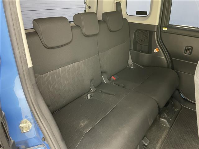 タンク カスタムＧ　純正９インチナビ　バックカメラ　１２．１インチフリップダウンモニター　ビルトインＥＴＣ　ドライブレコーダー　両側パワースライドドア　スマートアシスト　衝突軽減ブレーキ　クルーズコントロール　ドアバイザ（9枚目）