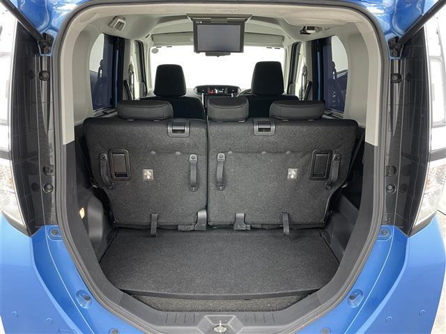 タンク カスタムＧ　純正９インチナビ　バックカメラ　１２．１インチフリップダウンモニター　ビルトインＥＴＣ　ドライブレコーダー　両側パワースライドドア　スマートアシスト　衝突軽減ブレーキ　クルーズコントロール　ドアバイザ（14枚目）