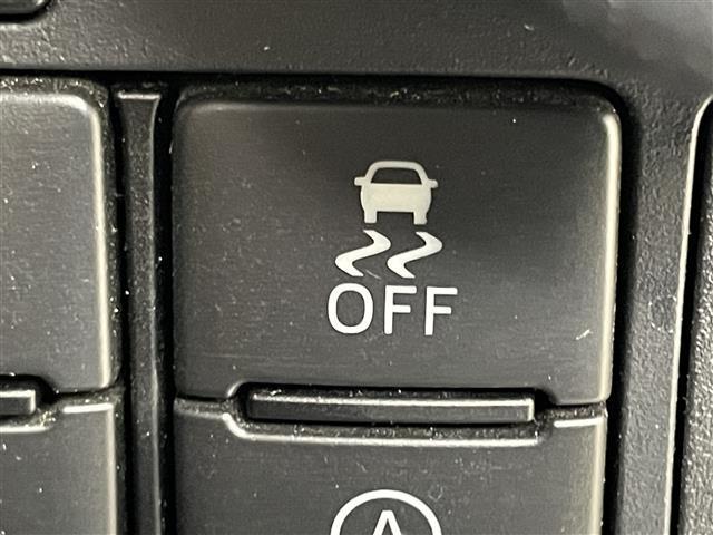 タンク カスタムＧ　純正９インチナビ　バックカメラ　１２．１インチフリップダウンモニター　ビルトインＥＴＣ　ドライブレコーダー　両側パワースライドドア　スマートアシスト　衝突軽減ブレーキ　クルーズコントロール　ドアバイザ（35枚目）