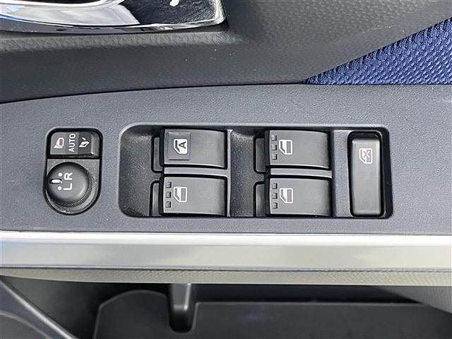 タンク カスタムＧ　純正９インチナビ　バックカメラ　１２．１インチフリップダウンモニター　ビルトインＥＴＣ　ドライブレコーダー　両側パワースライドドア　スマートアシスト　衝突軽減ブレーキ　クルーズコントロール　ドアバイザ（38枚目）