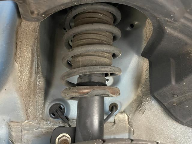 タンク カスタムＧ　純正９インチナビ　バックカメラ　１２．１インチフリップダウンモニター　ビルトインＥＴＣ　ドライブレコーダー　両側パワースライドドア　スマートアシスト　衝突軽減ブレーキ　クルーズコントロール　ドアバイザ（77枚目）