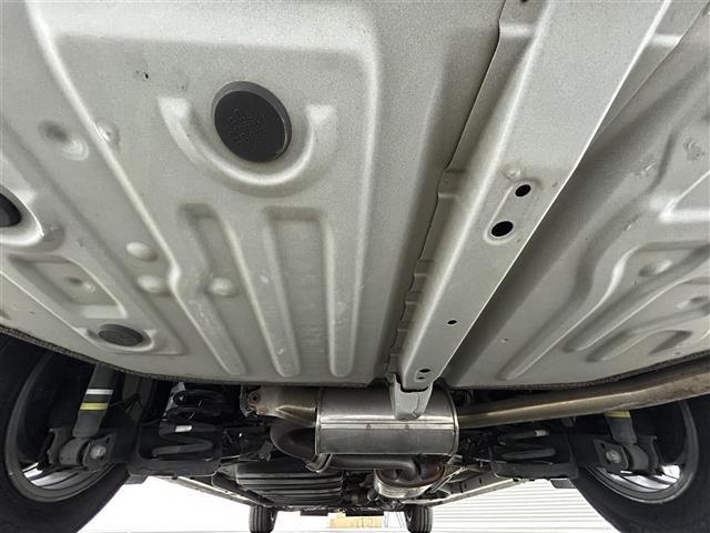 エスクァイア Gi 純正9インチナビ バックカメラ 12.1インチ後席モニター 合皮シート シートヒーター ドライブレコーダー ビルトインETC 両側パワースライドドア トヨタセーフティーセンス LEDヘッドライト(23枚目)