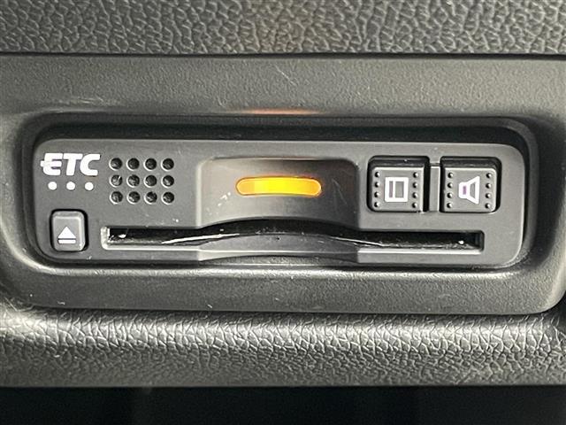 ステップワゴンスパーダ スパーダハイブリッド G ホンダセンシング 純正ナビ バックカメラ 両側パワースライドドア アダプティブクルーズコントロール LEDヘッドライト ビルトインETC 衝突軽減ブレーキ プッシュスタート スマートキー 地デジフルセグ オートライト(7枚目)