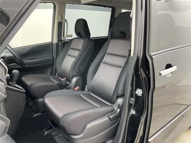 セレナ  純正9インチナビ 純正11フリップダウン 全周囲カメラ パーキングアシスト ビルトインETC LEDヘッドライト クルーズコントロール ドライブレコーダー デジタルインナーミラー コーナーセンサー(11枚目)