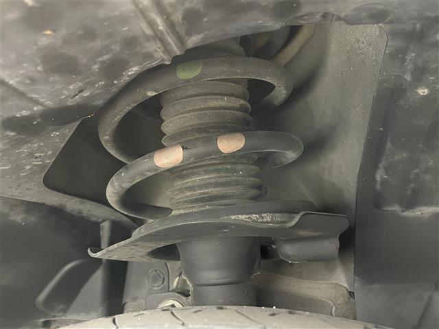 セレナ  純正9インチナビ 純正11フリップダウン 全周囲カメラ パーキングアシスト ビルトインETC LEDヘッドライト クルーズコントロール ドライブレコーダー デジタルインナーミラー コーナーセンサー(22枚目)