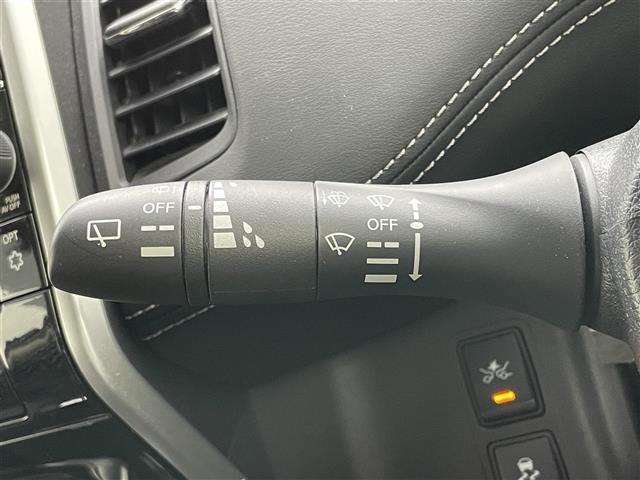 セレナ  純正9インチナビ 純正11フリップダウン 全周囲カメラ パーキングアシスト ビルトインETC LEDヘッドライト クルーズコントロール ドライブレコーダー デジタルインナーミラー コーナーセンサー(27枚目)