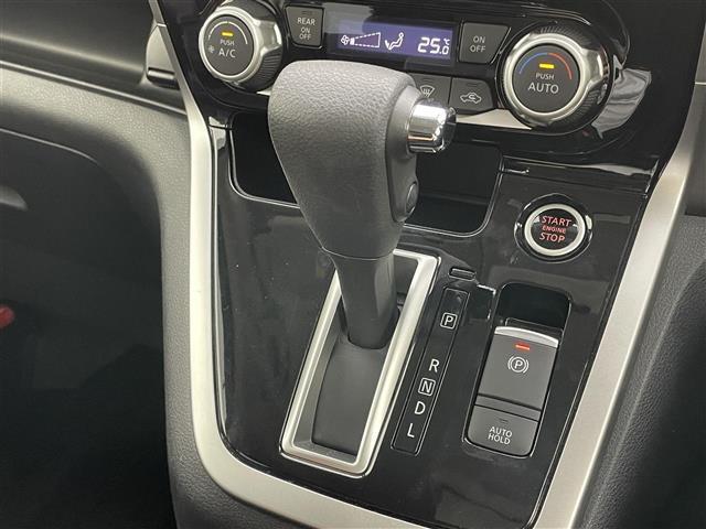 セレナ  純正9インチナビ 純正11フリップダウン 全周囲カメラ パーキングアシスト ビルトインETC LEDヘッドライト クルーズコントロール ドライブレコーダー デジタルインナーミラー コーナーセンサー(32枚目)