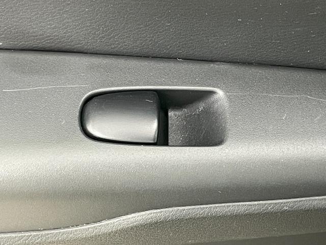 セレナ  純正9インチナビ 純正11フリップダウン 全周囲カメラ パーキングアシスト ビルトインETC LEDヘッドライト クルーズコントロール ドライブレコーダー デジタルインナーミラー コーナーセンサー(48枚目)