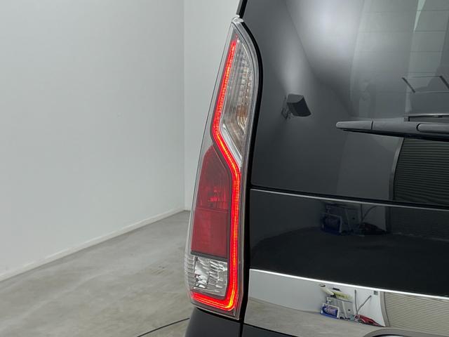 セレナ  純正9インチナビ 純正11フリップダウン 全周囲カメラ パーキングアシスト ビルトインETC LEDヘッドライト クルーズコントロール ドライブレコーダー デジタルインナーミラー コーナーセンサー(72枚目)