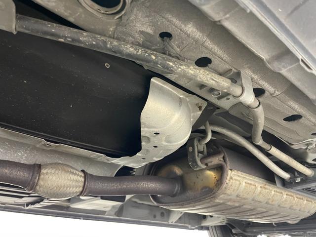 セレナ  純正9インチナビ 純正11フリップダウン 全周囲カメラ パーキングアシスト ビルトインETC LEDヘッドライト クルーズコントロール ドライブレコーダー デジタルインナーミラー コーナーセンサー(79枚目)