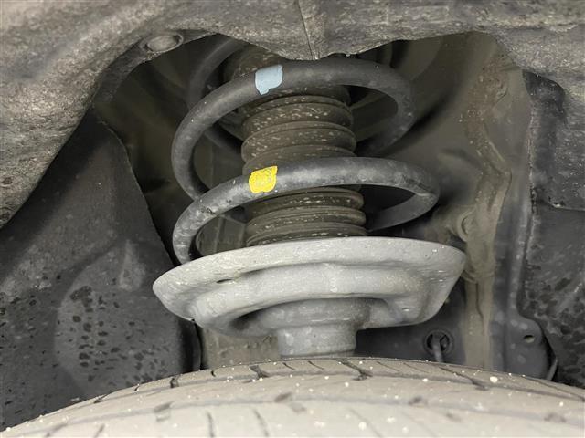 ハリアーハイブリッド Z レザーパッケージ 調光パノラマルーフ パノラミックビューモニター JBLサウンド ブラインドスポットモニター ヘッドアップディスプレイ ビルトインETC2.0 レーダークルーズコントロール デジタルインナーミラー(22枚目)