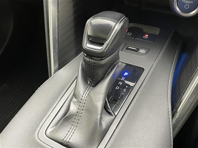 ハリアーハイブリッド Z レザーパッケージ 調光パノラマルーフ パノラミックビューモニター JBLサウンド ブラインドスポットモニター ヘッドアップディスプレイ ビルトインETC2.0 レーダークルーズコントロール デジタルインナーミラー(42枚目)