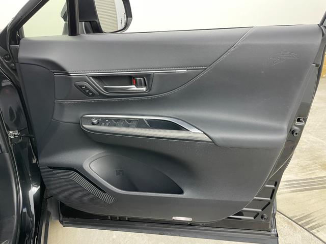 ハリアーハイブリッド Z レザーパッケージ 調光パノラマルーフ パノラミックビューモニター JBLサウンド ブラインドスポットモニター ヘッドアップディスプレイ ビルトインETC2.0 レーダークルーズコントロール デジタルインナーミラー(50枚目)