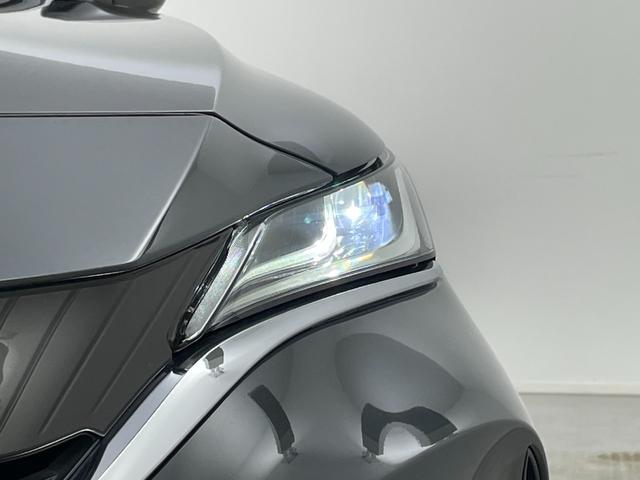 ハリアーハイブリッド Z レザーパッケージ 調光パノラマルーフ パノラミックビューモニター JBLサウンド ブラインドスポットモニター ヘッドアップディスプレイ ビルトインETC2.0 レーダークルーズコントロール デジタルインナーミラー(65枚目)