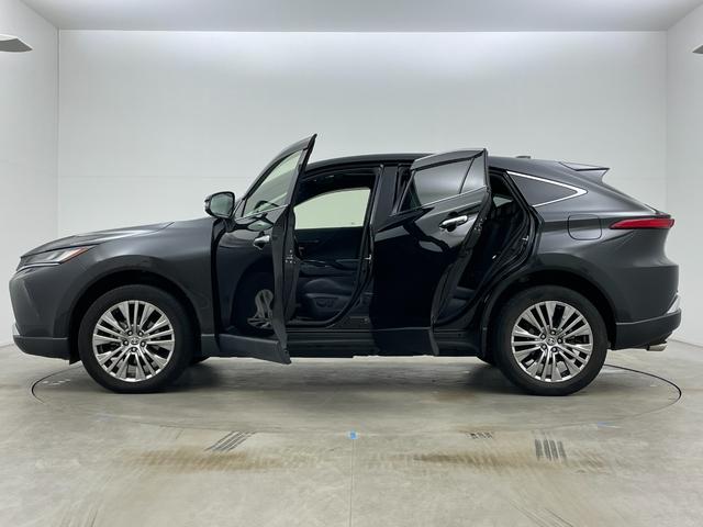 ハリアーハイブリッド Z レザーパッケージ 調光パノラマルーフ パノラミックビューモニター JBLサウンド ブラインドスポットモニター ヘッドアップディスプレイ ビルトインETC2.0 レーダークルーズコントロール デジタルインナーミラー(70枚目)