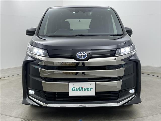 ノア ハイブリッドＳ－Ｚ　純正１０．５インチナビ　純正１４インチフリップダウンモニター　快適利便パッケージ　パワーバックドア　両側パワースライドドア　シートヒーター　ステアリングヒーター　ビルトインＥＴＣ２．０　ＤＶＤ再生（17枚目）