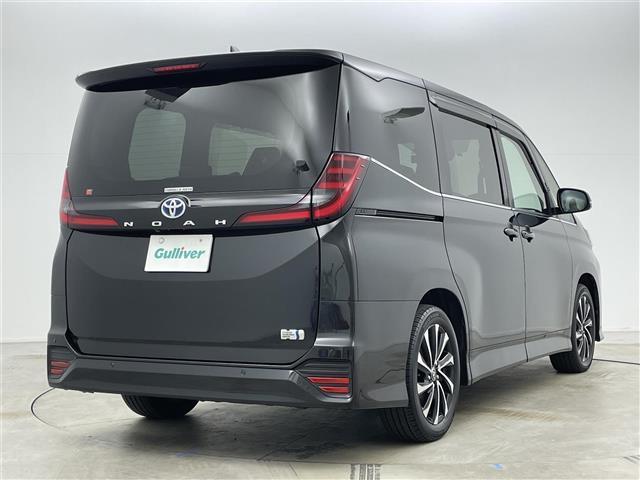 ノア ハイブリッドＳ－Ｚ　純正１０．５インチナビ　純正１４インチフリップダウンモニター　快適利便パッケージ　パワーバックドア　両側パワースライドドア　シートヒーター　ステアリングヒーター　ビルトインＥＴＣ２．０　ＤＶＤ再生（20枚目）