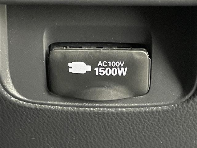 ノア ハイブリッドＳ－Ｚ　純正１０．５インチナビ　純正１４インチフリップダウンモニター　快適利便パッケージ　パワーバックドア　両側パワースライドドア　シートヒーター　ステアリングヒーター　ビルトインＥＴＣ２．０　ＤＶＤ再生（33枚目）