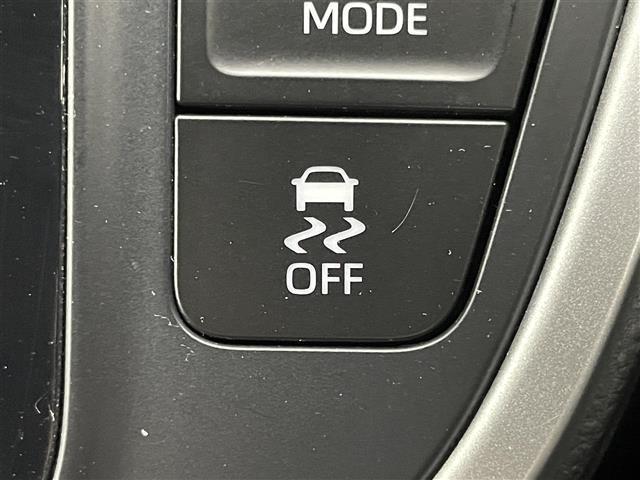 ノア ハイブリッドＳ－Ｚ　純正１０．５インチナビ　純正１４インチフリップダウンモニター　快適利便パッケージ　パワーバックドア　両側パワースライドドア　シートヒーター　ステアリングヒーター　ビルトインＥＴＣ２．０　ＤＶＤ再生（39枚目）